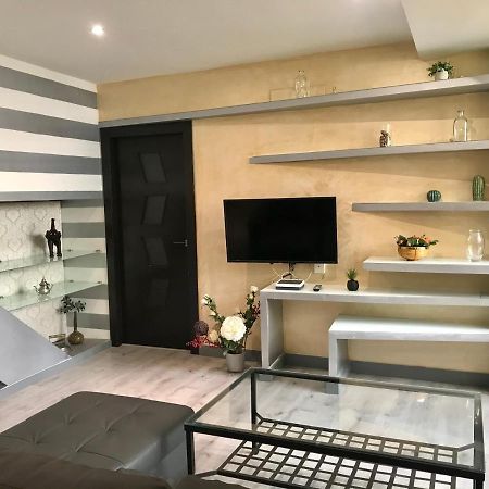 Styling Sierpes Center Apartment Sevilla Bagian luar foto